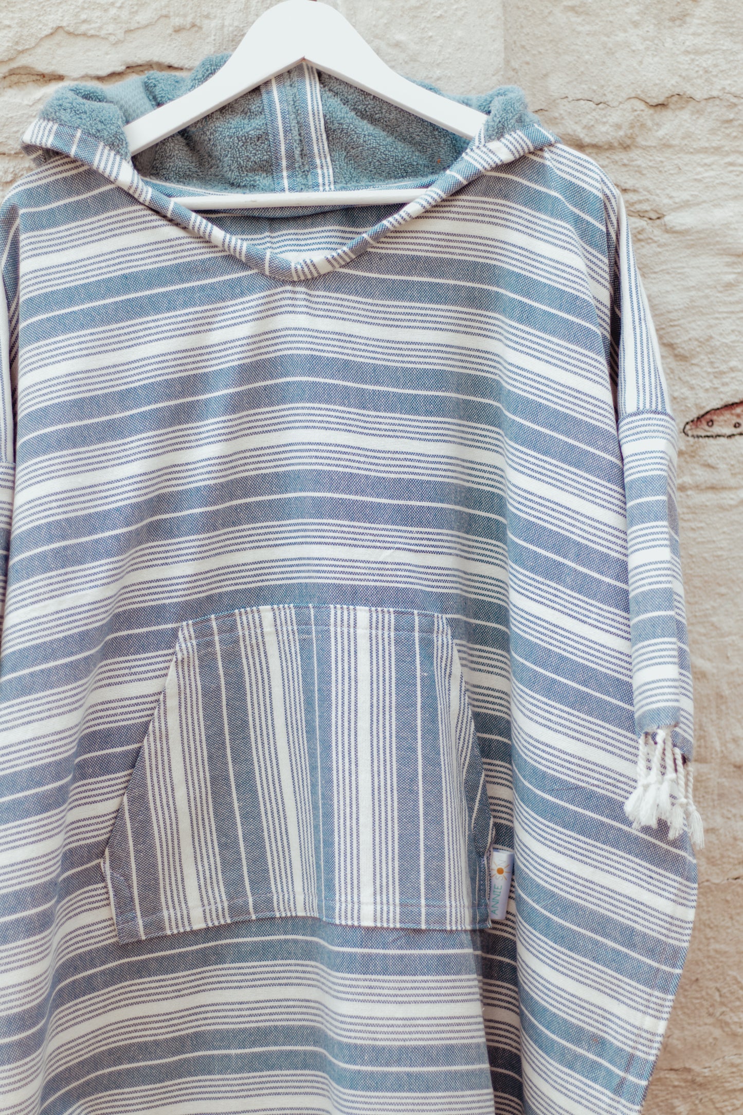 LOVELINE IN BLUE - Annie Son Bad, Strand, Reis, Surf Poncho, Robie Volwassenen
