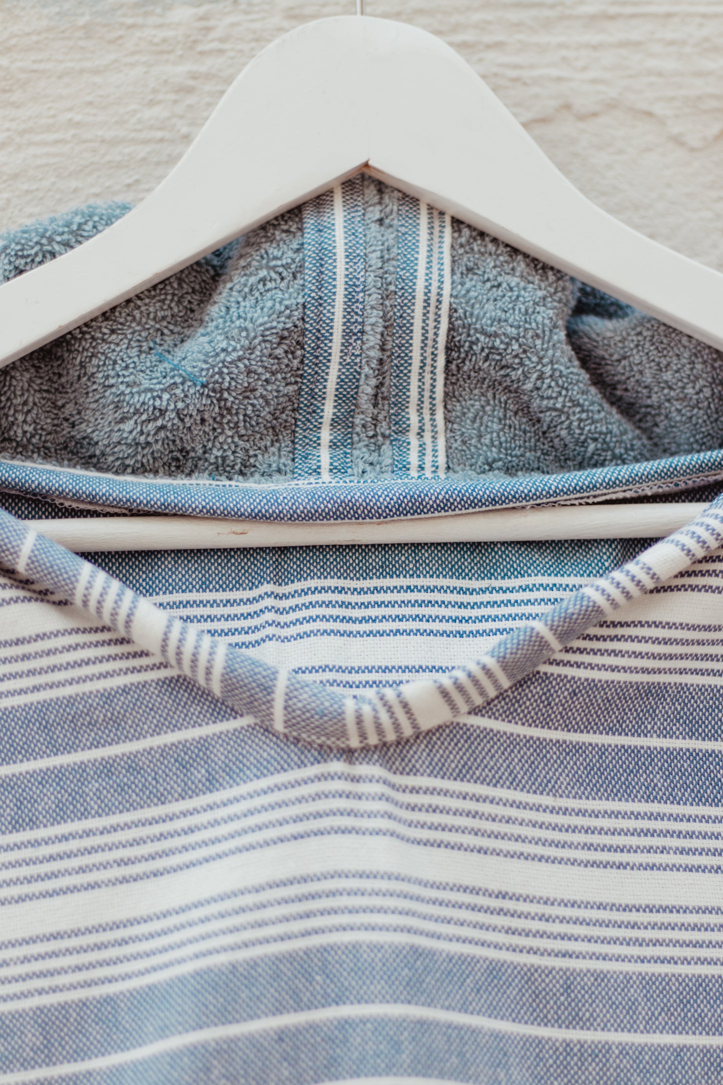 LOVELINE IN BLUE - Annie Son Bad, Strand, Reis, Surf Poncho, Robie Volwassenen