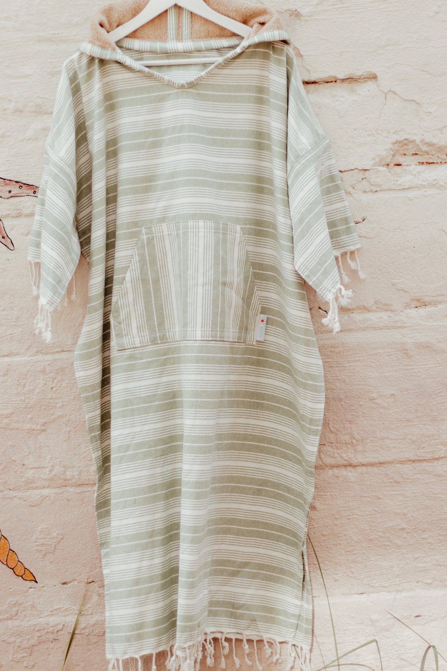 LOVELINE IN OLIVE - Annie Son Bad, Strand, Reis, Surf Poncho, Robie Volwassenen