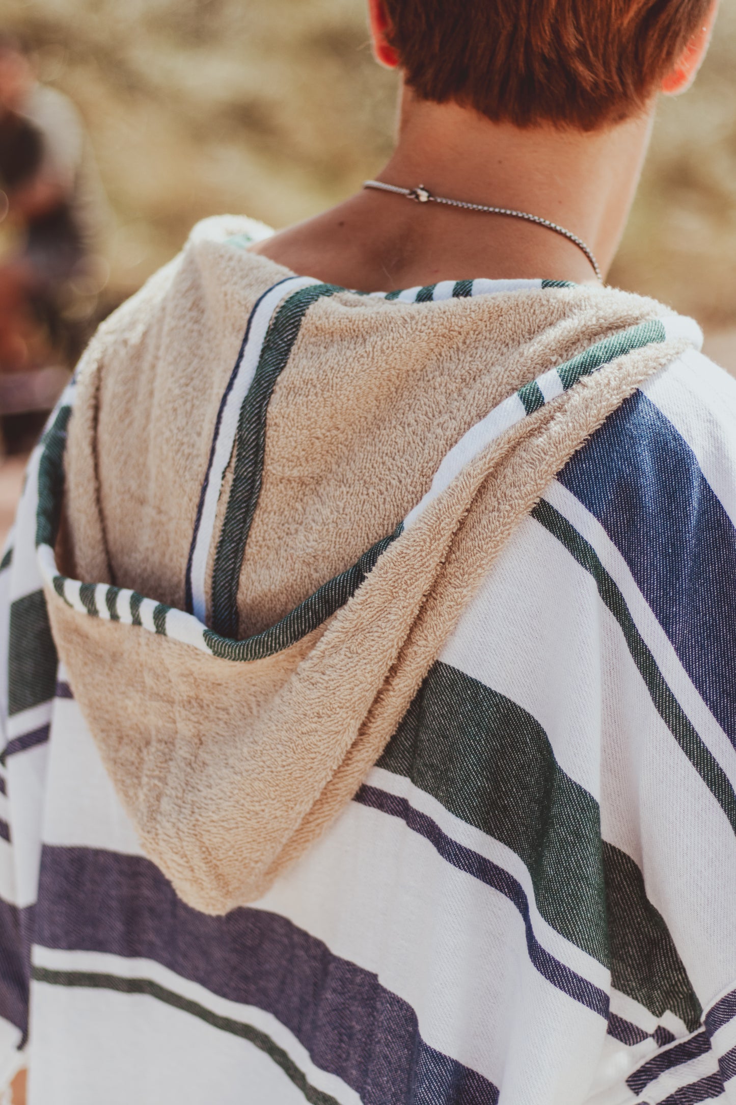 GRAVY IN GREEN AND NAVY - Annie Son Bad, Strand, Reis, Surf Poncho, Robie Volwassenen
