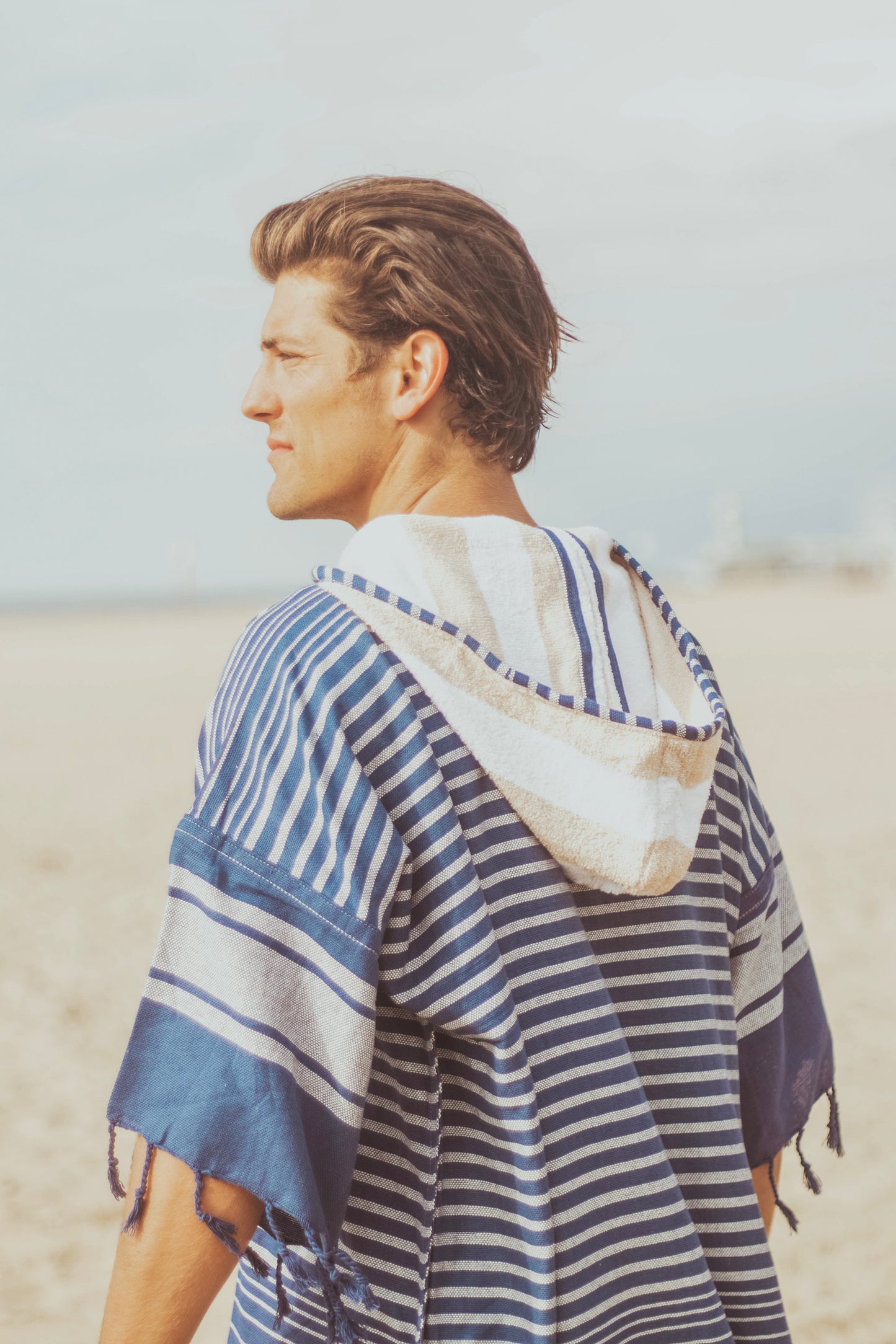 NAUGHTY IN NAVY - Annie Son Bad, Strand, Reis, Surf Poncho, Robie Volwassenen