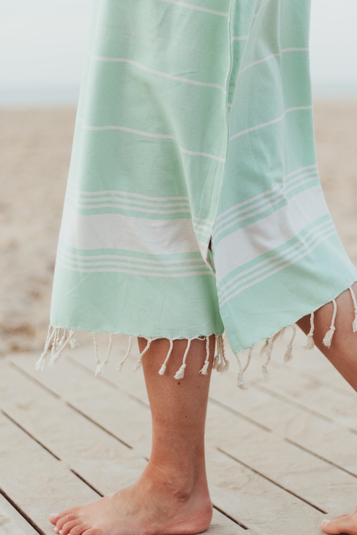 GRACEFUL IN GREEN - Annie Son Bad, Strand, Reis, Surf Poncho, Robie Volwassenen