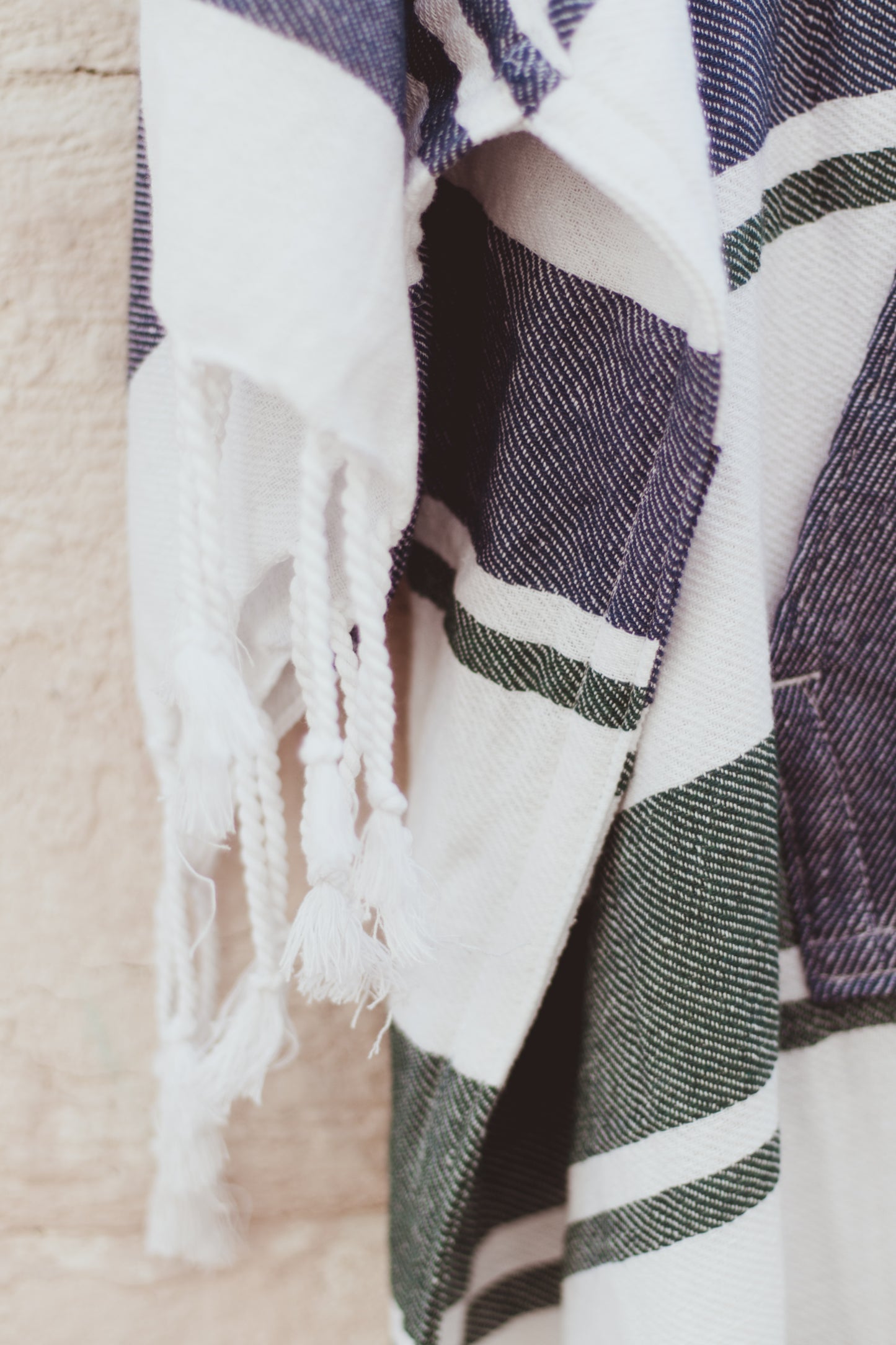 GRAVY IN GREEN AND NAVY - Annie Son Bad, Strand, Reis, Surf Poncho, Robie Volwassenen