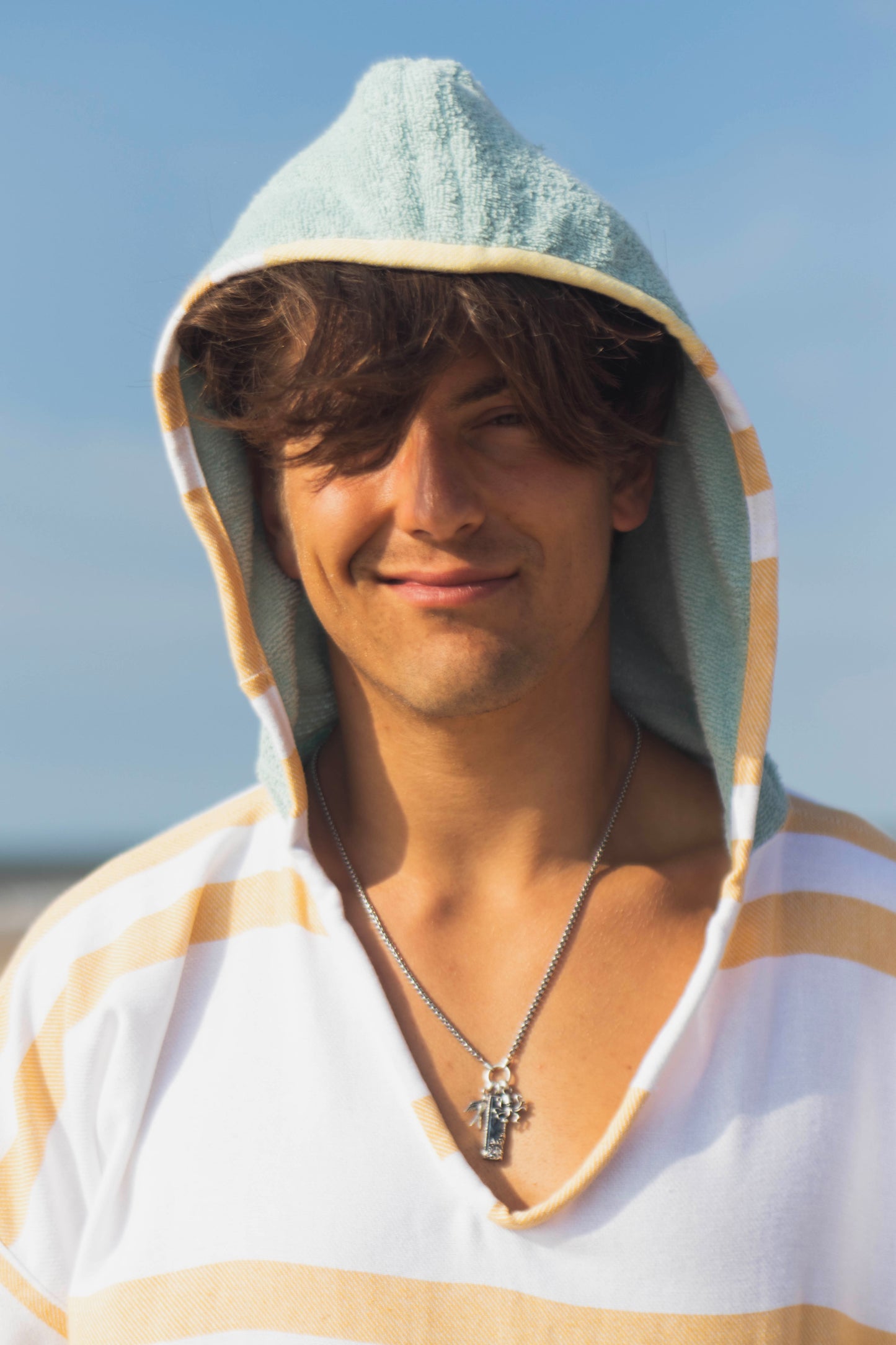 YUMMY IN YELLOW - Annie Son Bad, Strand, Reis, Surf Poncho Volwassenen