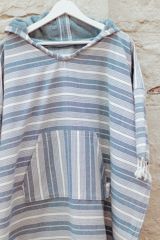 LOVELINE IN BLUE - Annie Son Bad, Strand, Reis, Surf Poncho, Robie Volwassenen